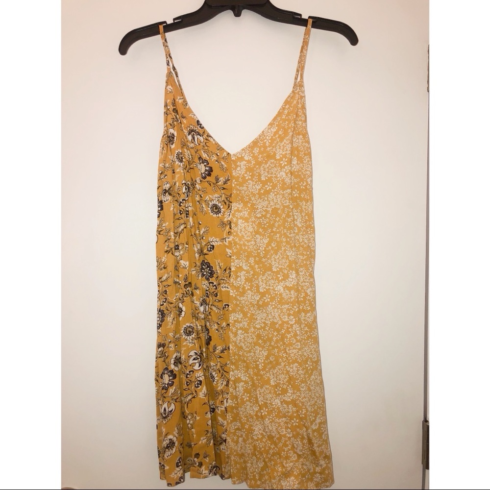 NEW WITH TAGS NEVER WORN